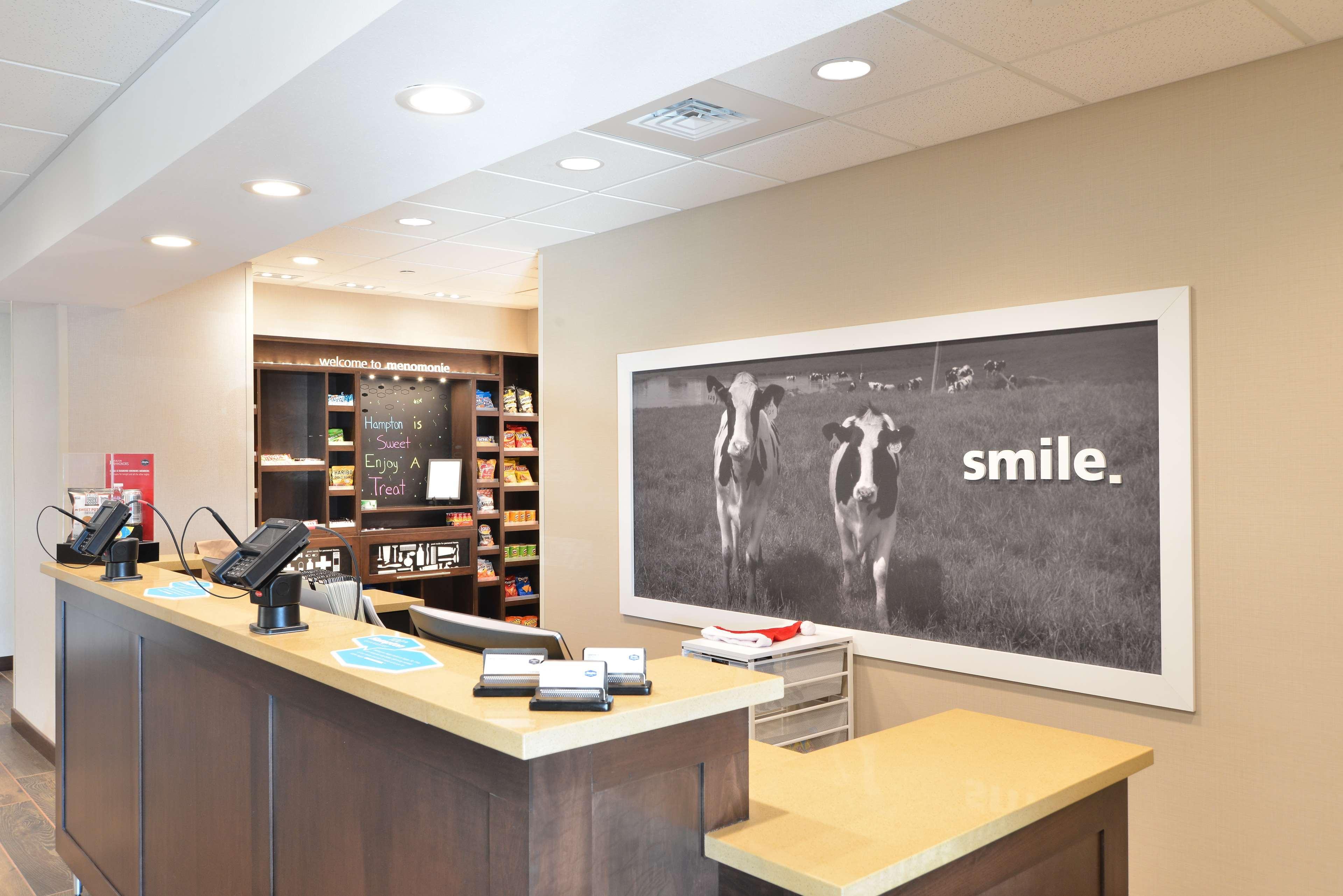 Hampton Inn&Suites Menomonie-UW Stout Exterior foto